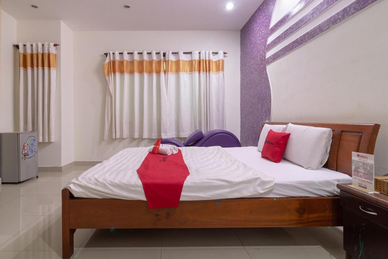 RedDoorz near Tan Huong Market 2 Hotel TP. Hồ Chí Minh Ngoại thất bức ảnh