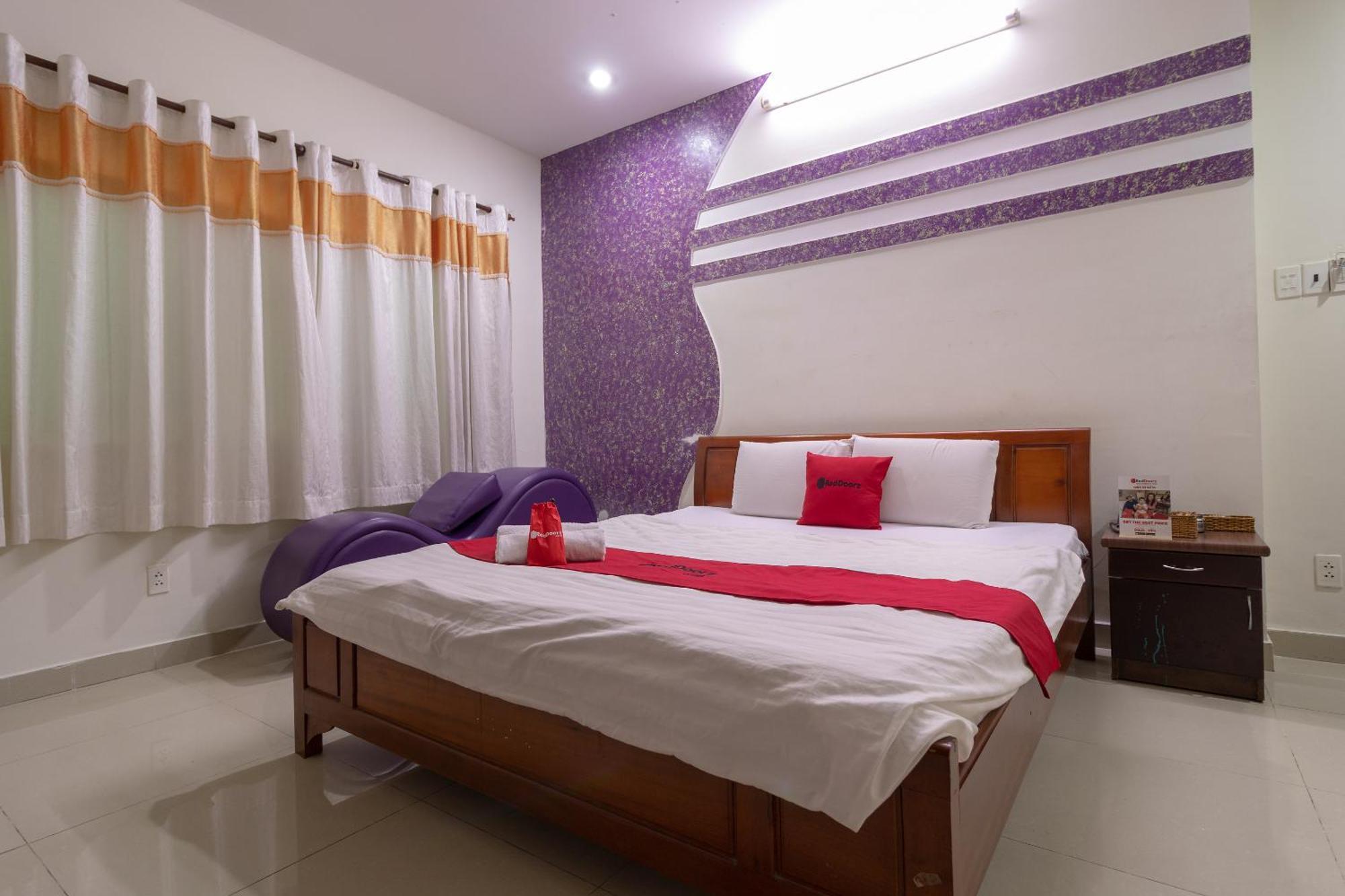 RedDoorz near Tan Huong Market 2 Hotel TP. Hồ Chí Minh Ngoại thất bức ảnh